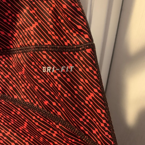 Nike Leggings - Picture 5 of 5